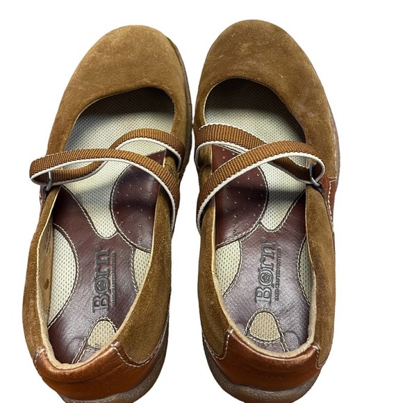 Born Women's Brown Suede Sandals - Picture 5 of 9